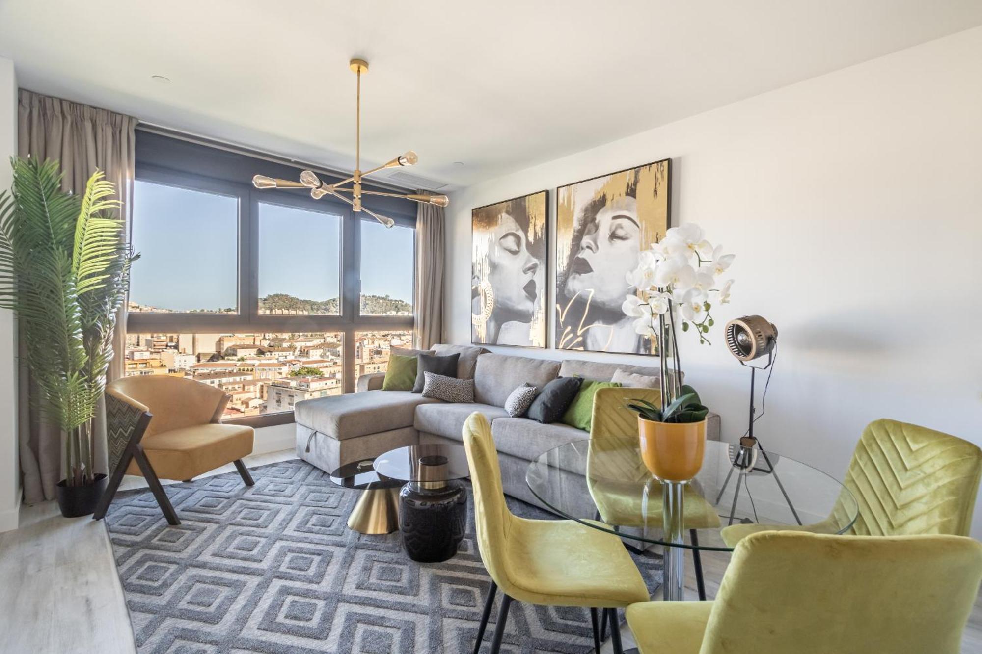 Malaga Skyline 1 Pool & Parking Free Apartment ภายนอก รูปภาพ